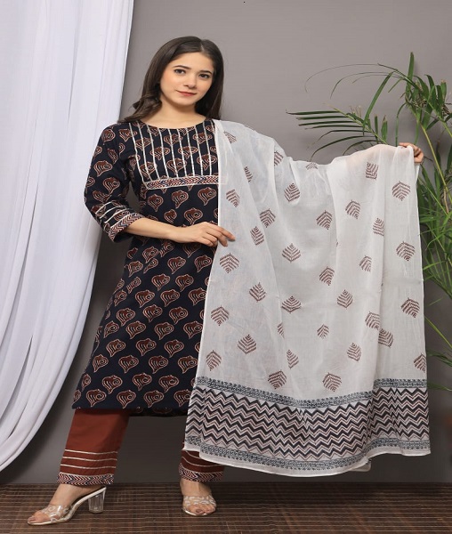 Cotton Printed kurti with Heavy Gota work With Pant