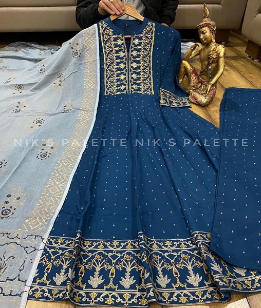 * A  Premium slub silk Anarkali gown with all over foil print &