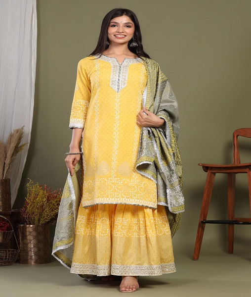 * ABANDHANI COTTON KURTI WITH GOTA DETAILING PAIRED WITH BEAUTIF